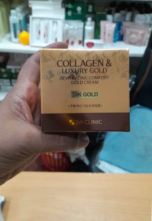 3W CLINIC Collagen & Luxury Gold Revitalizing Comfort 24k Gold Cream